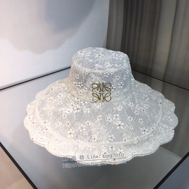 LOEWE新品女士帽子 羅意威小花帶繩蕾絲遮陽帽漁夫帽  mm1515